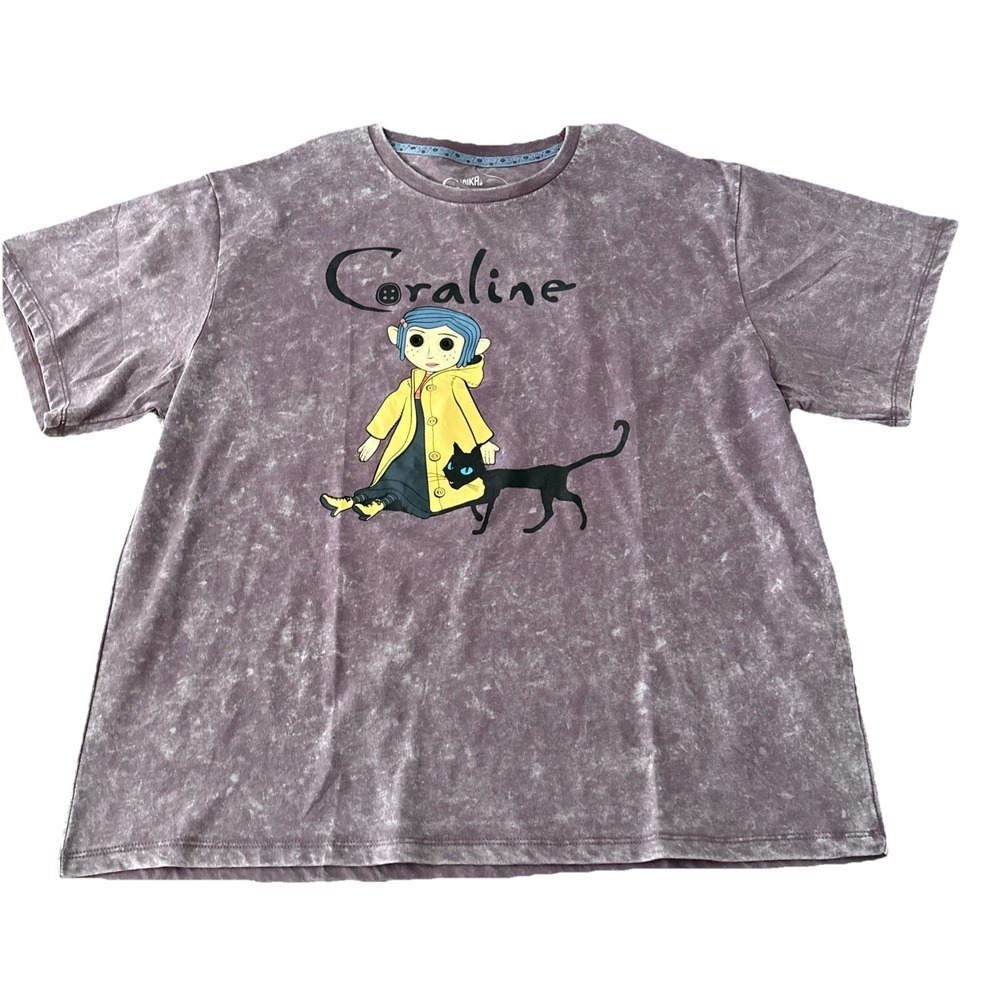 New Laika Coraline Movie Graphic Design T-Shirt Size XL juniors purple tie dye